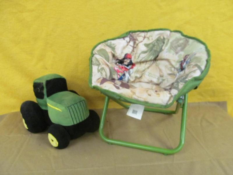 lot 90 image: Pirates of the Caribbean Childs Ch...