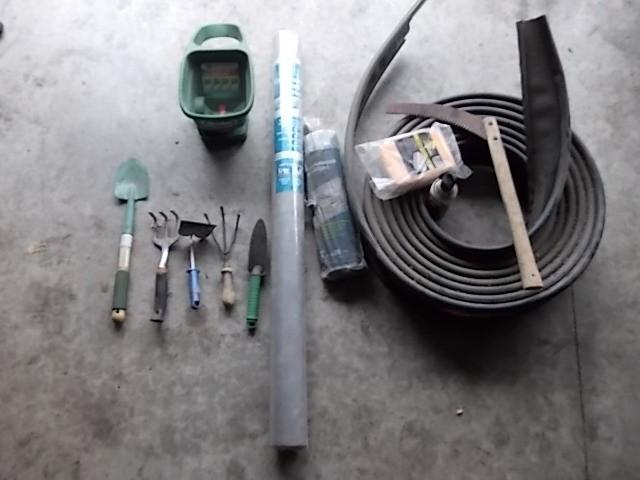 lot 14 image: Lot Of Assorted Garden Hand Tools, ...