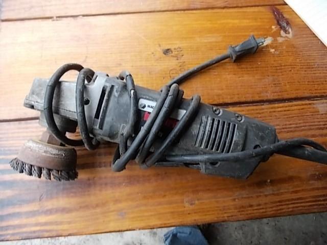 lot 49 image: Black & Decker 4 in Grinder - W...