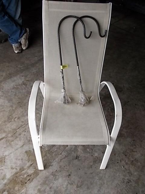 lot 71 image: Nice Patio Chair, 2-NEW Rail Mount ...