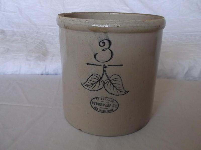 Beautiful 3 gallon Birch leaf crock...