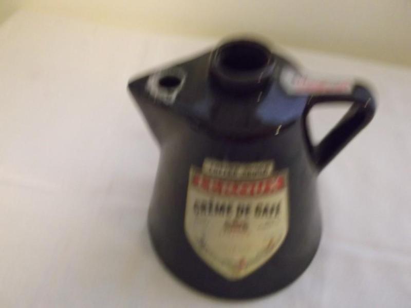 Vintage Liquor decanter 1973 liquor...