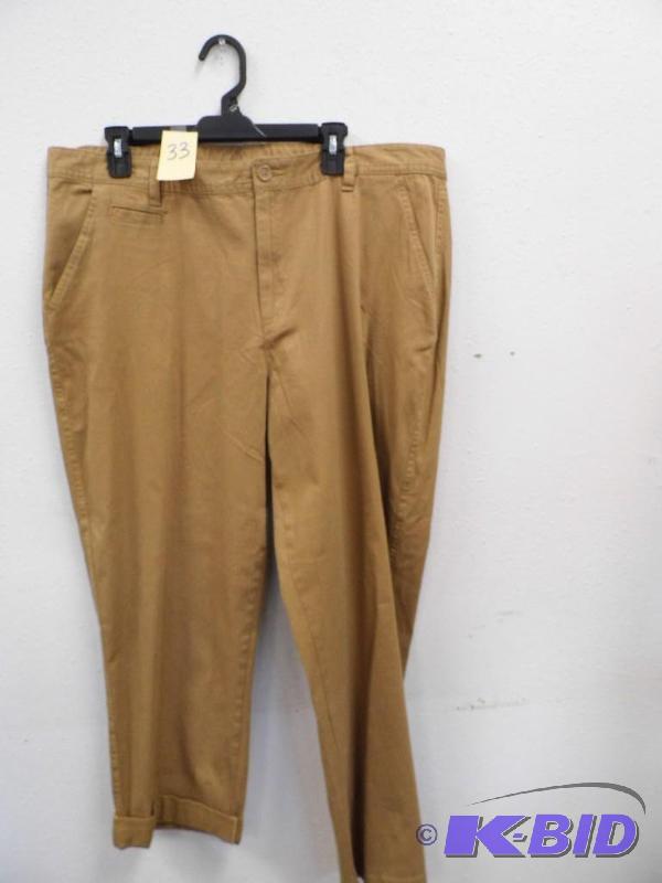 Basic Edition Khakis