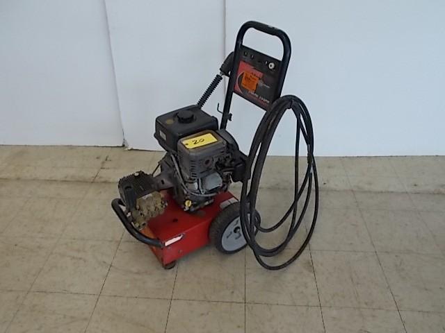 lot 20 image: Snapper 2700 PSI Pressure Washer, H...