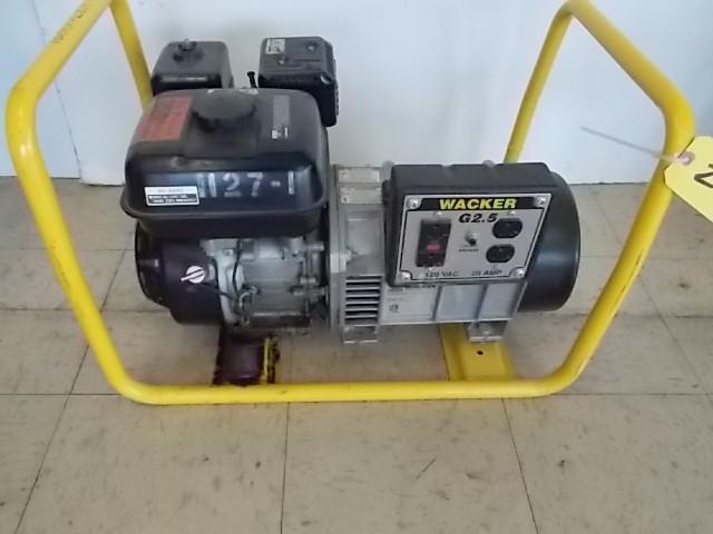 lot 27 image: Wacker Model G2.5, 2.5 KW Generator...
