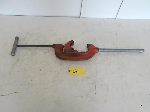 lot 52 image: Ridgid No. 4-S 4" Pipe Cutter...