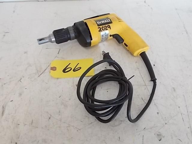 lot 66 image: Dewalt DW250 VSR Drywall Screwdrive...