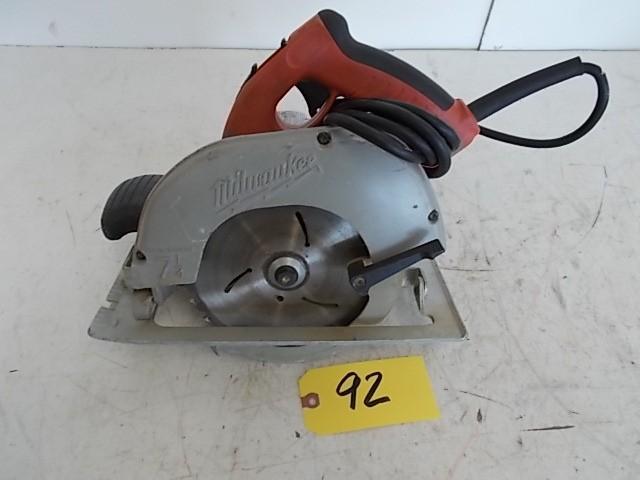 lot 92 image: Milwaukee H.D. Tilt-Loc 7 14"...