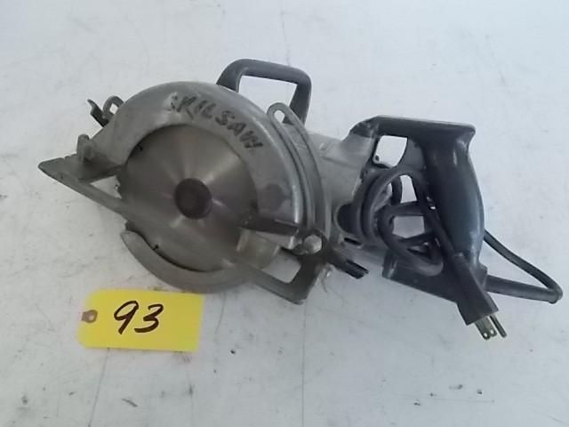 lot 93 image: Skilsaw HD77 7 14" Worm Gear ...