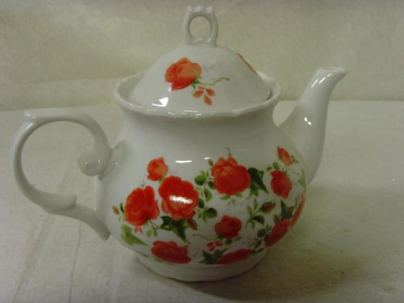 Rose Garden Teapot