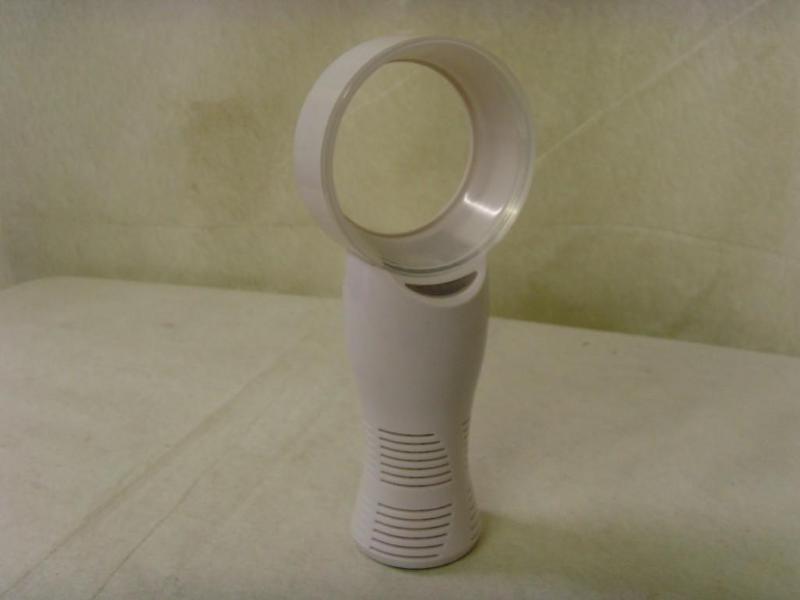 lot 54 image: Bladeless Fan