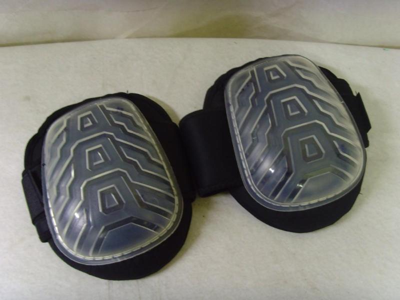 lot 71 image: Workmans Gel Knee Pads