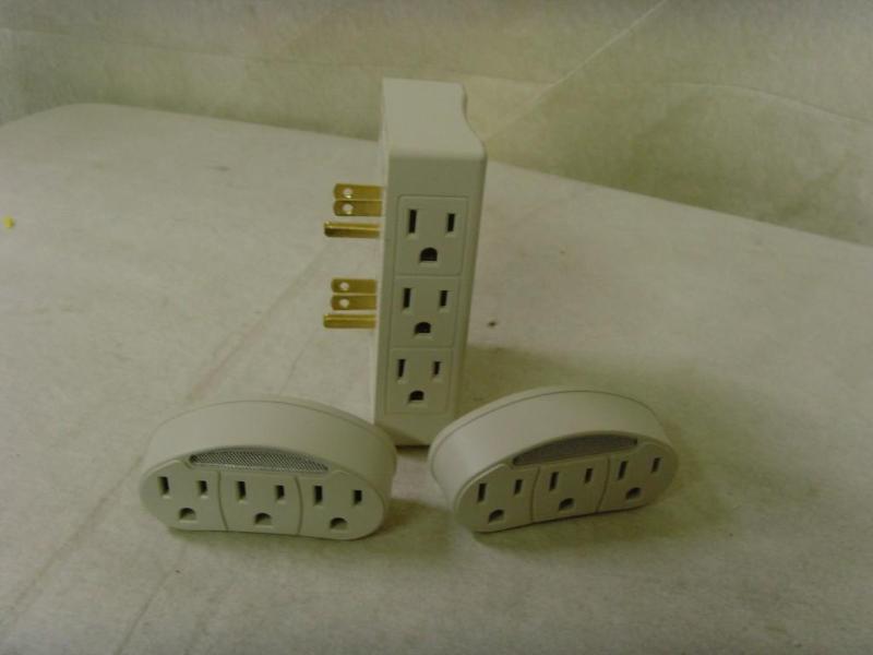 lot 88 image: Lot of 3 Outlet Adapters