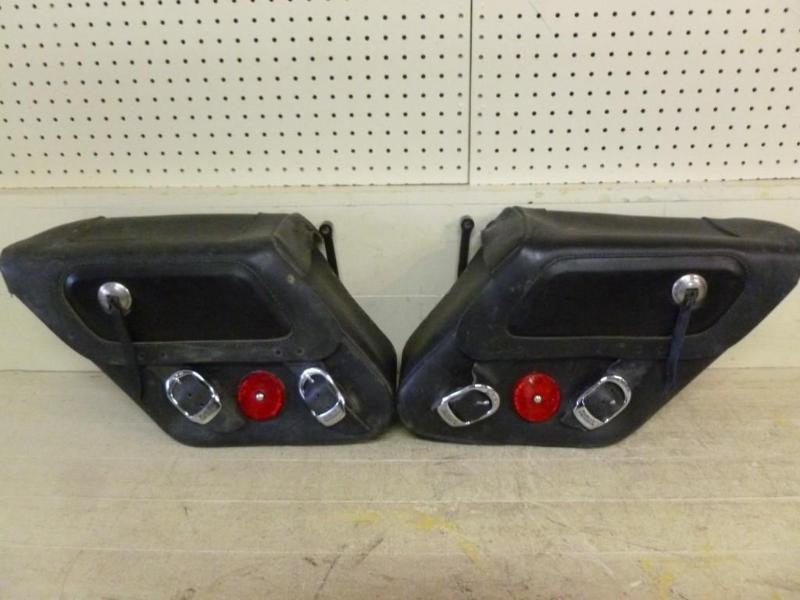 A pair of Harley Davidson leather s...