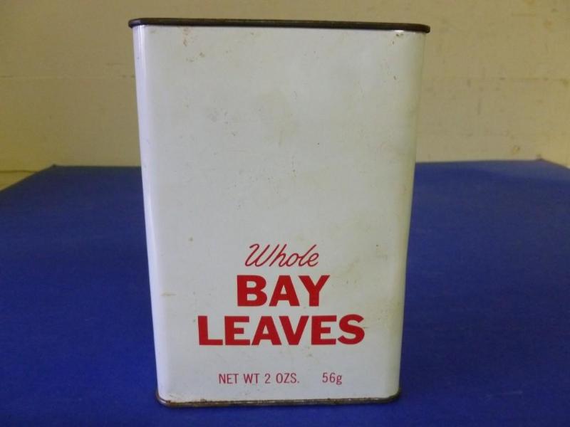 Vintage whole bay leaves metal prod...