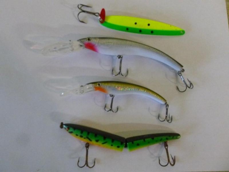 Lot of three large fishing crank ba...