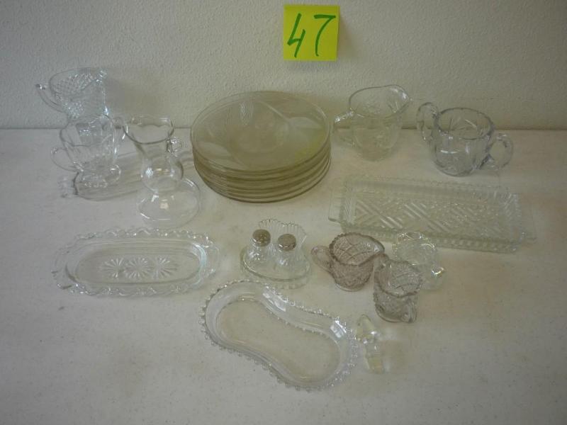 Lot of Glassware