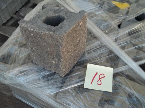 lot 18 image: 108 PCS CHARCOAL NOVA BRIK OLD STYL...