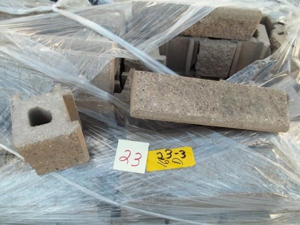 lot 23 image: 60 PCS DESERT SAND NOVA BRIK OLD ST...