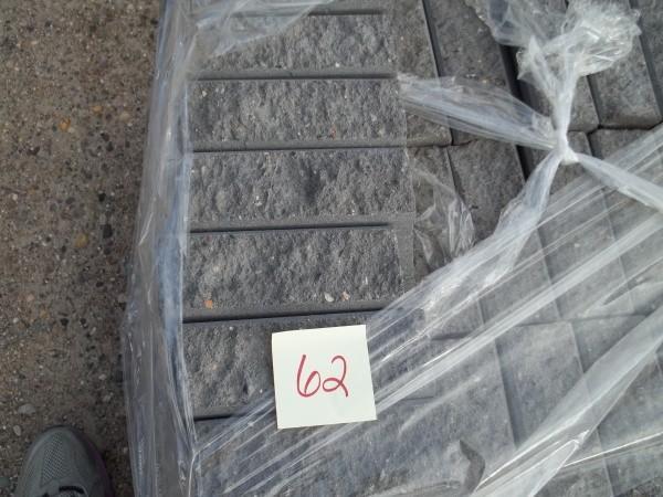 lot 62 image: 160 PCS CHARCOAL NOVA BRIK, Pallet ...