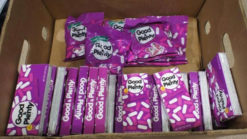 lot 31 image: Good n Plenty 7 oz. bags 6 oz. bo...
