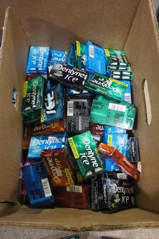 lot 4 image: Dentyne Ice 16 pc. packs. Various f...