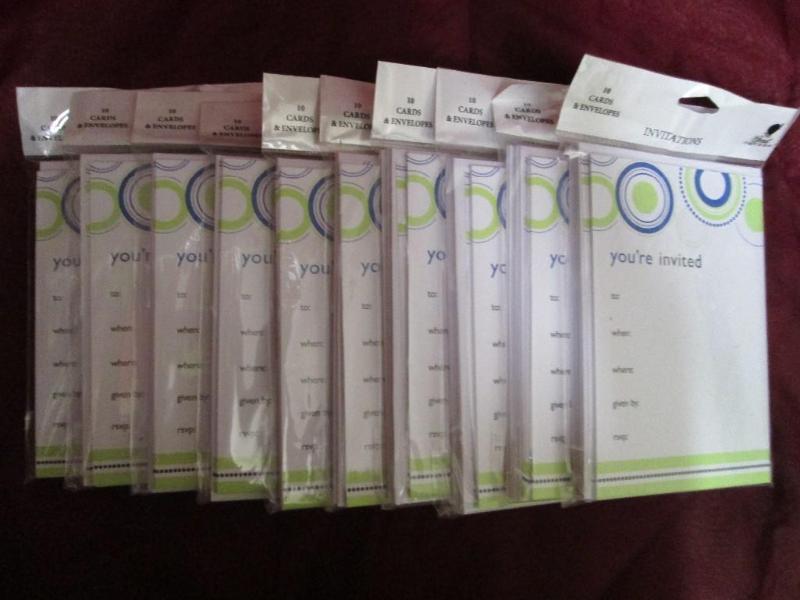 Lot of 10 lime and light blue circl...