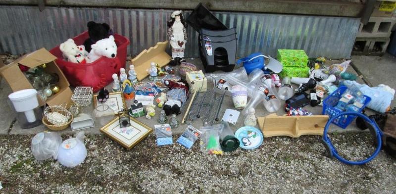Huge lot of assorted wholesale inve...