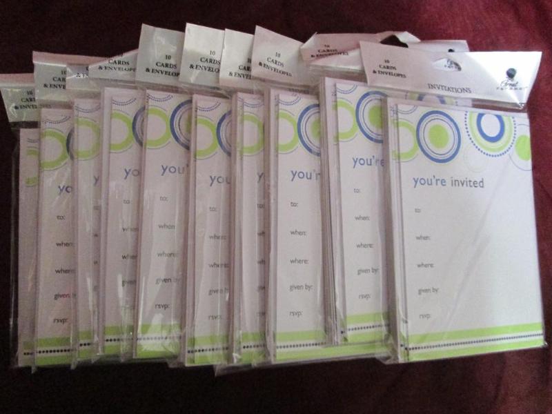 Lot of 10 packages of generic invit...