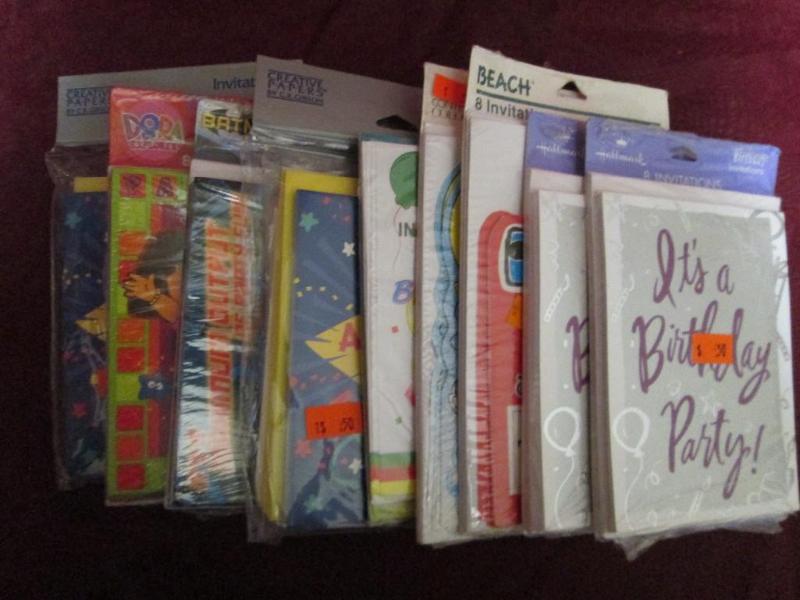 Lot of 10 assorted birthday party i...
