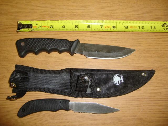 2 Knife Set with Dual Holster...
