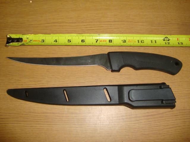 Fillet Knife with Sheath...