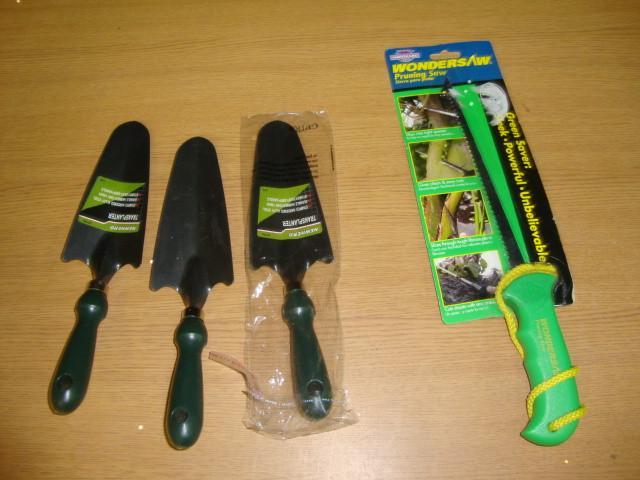 Lot of 3 Transplanters &amp 1 Wond...