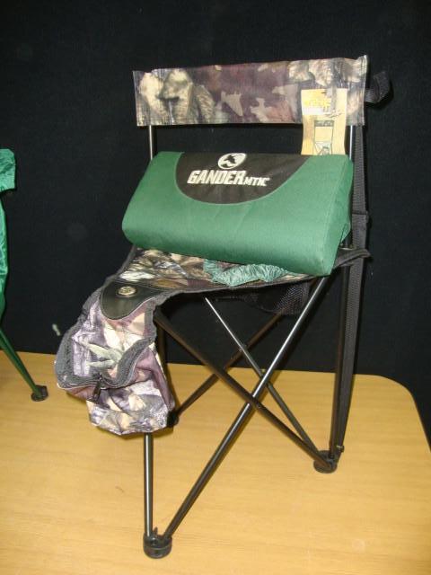 Gander Mountain Tripod Shooting Cha...