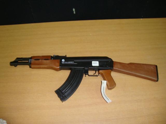 Air Soft AK47, tag says clip wont ...