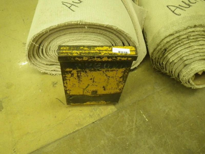 Forklift carpet spear...