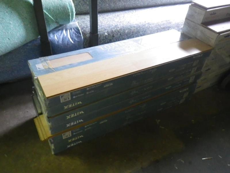 14 boxes laminate flooring...