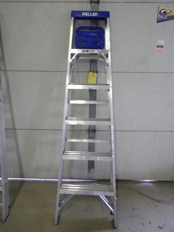 Keller aluminum ladder...
