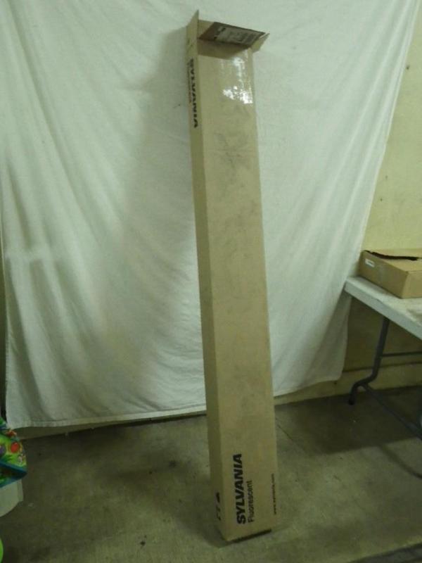 sylvania light bulbs, F72T12 CWHO,...