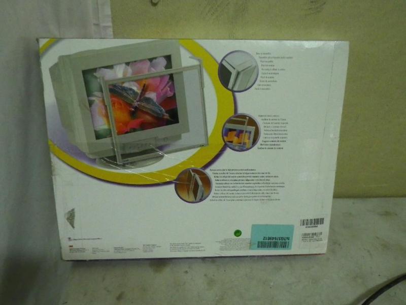 3M anti glare screen cover...