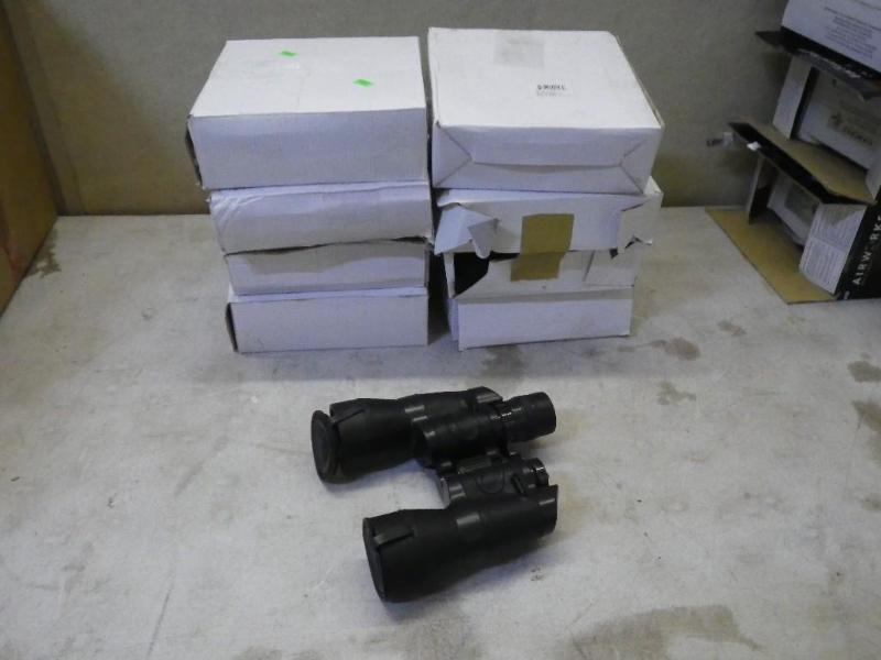 8 pairs of binoculars, parts or rep...