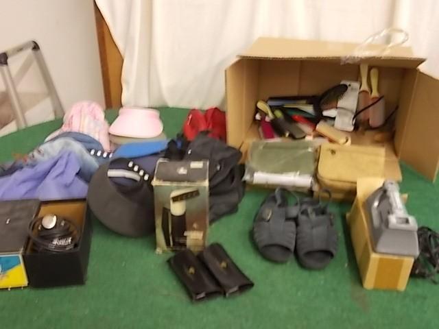 lot 35 image: 2-New Travel Bags, Vintage Oster Ma...