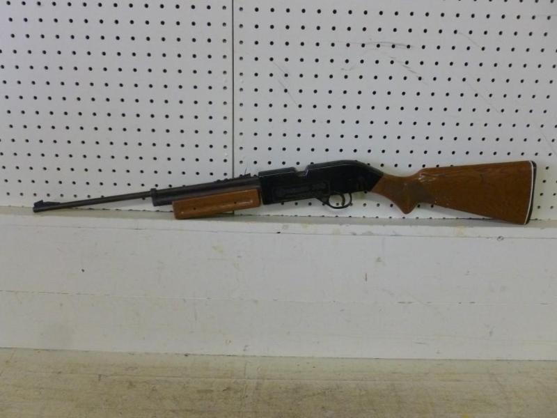 lot 21 image: Crosman Model 760 - .177 air pellet...