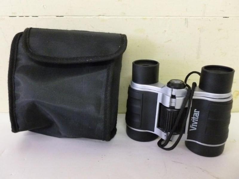 lot 49 image: Vivitar&nbsp4x30 binoculars, comes...