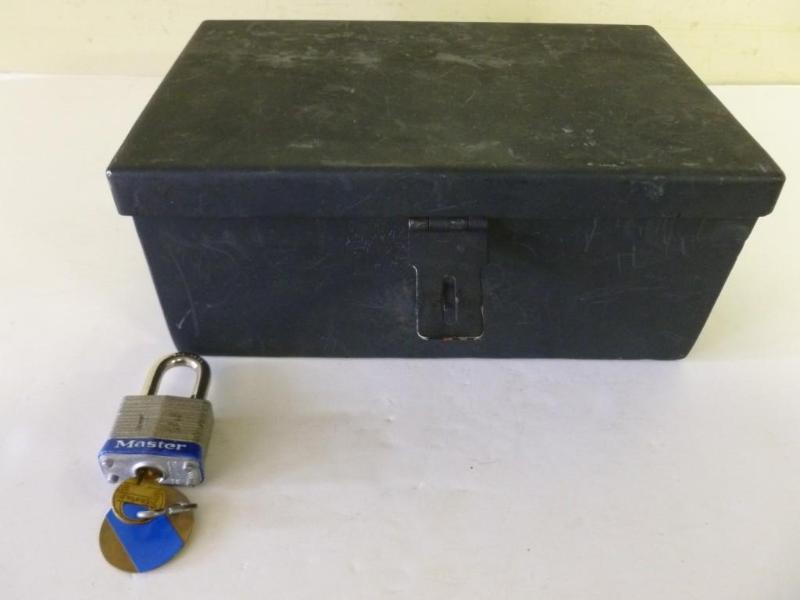 lot 50 image: Heavy gage steel security box that ...