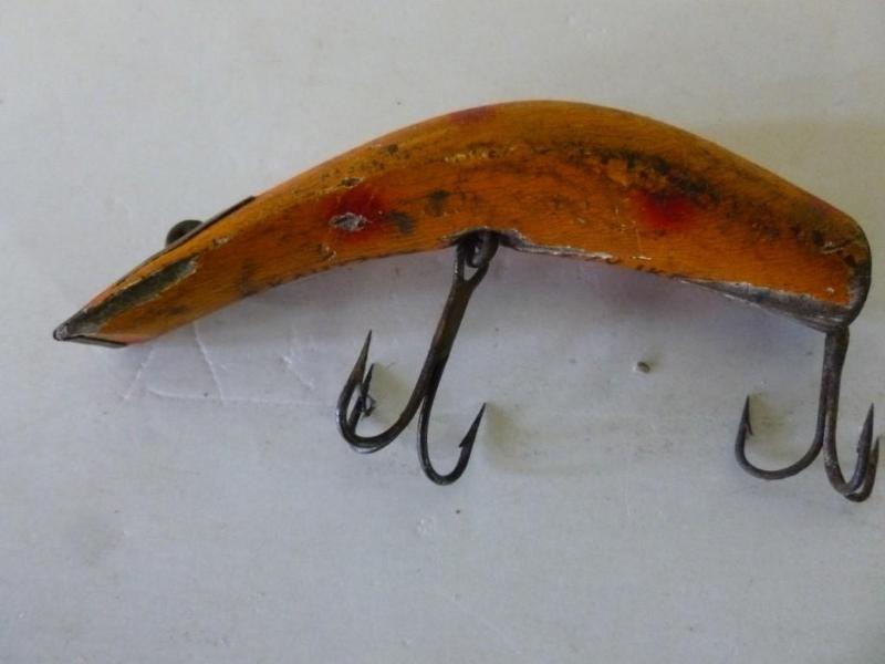 lot 85 image: Vintage Kautzky Lazy Ike wooden fis...