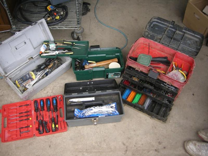 lot 120 image: Misc tool boxes and tools