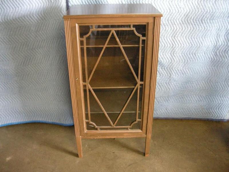 lot 14 image: Antique Wood & Glass Cabinet