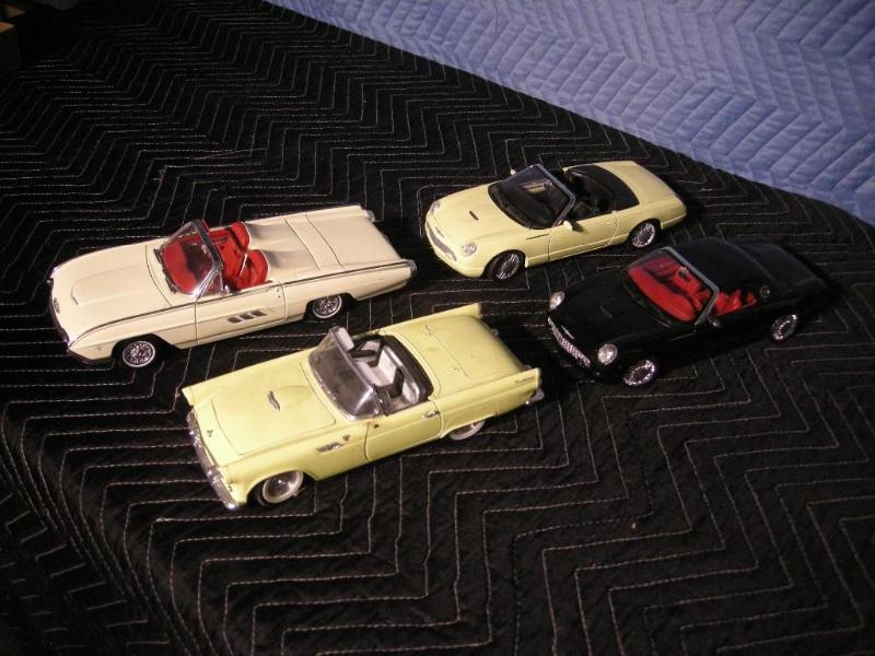 lot 37 image: 4 Ford Thunderbird Diecast Cars