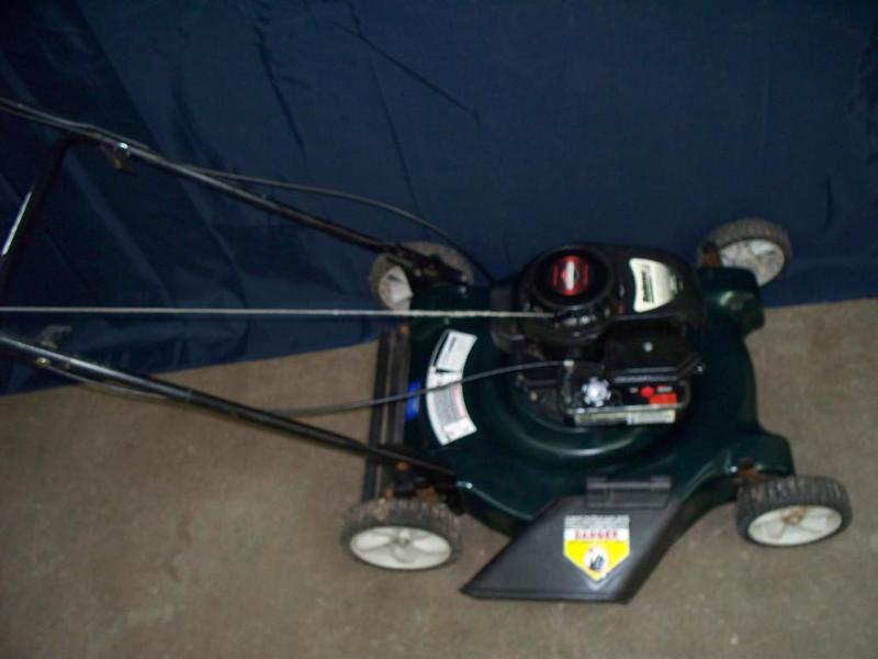Bolens Push Mower 4.5HP Briggs  St...